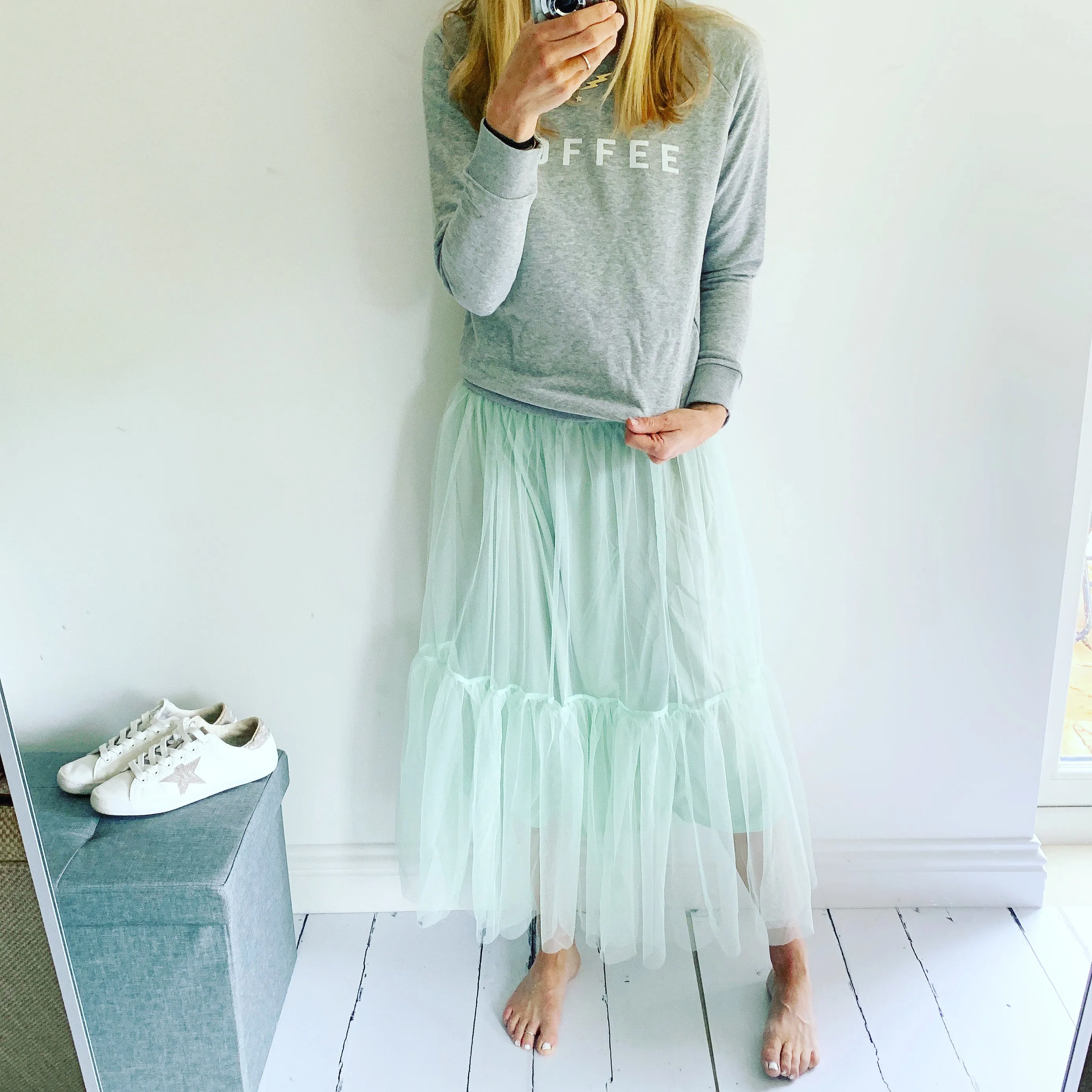 Calvi mint tulle skirt