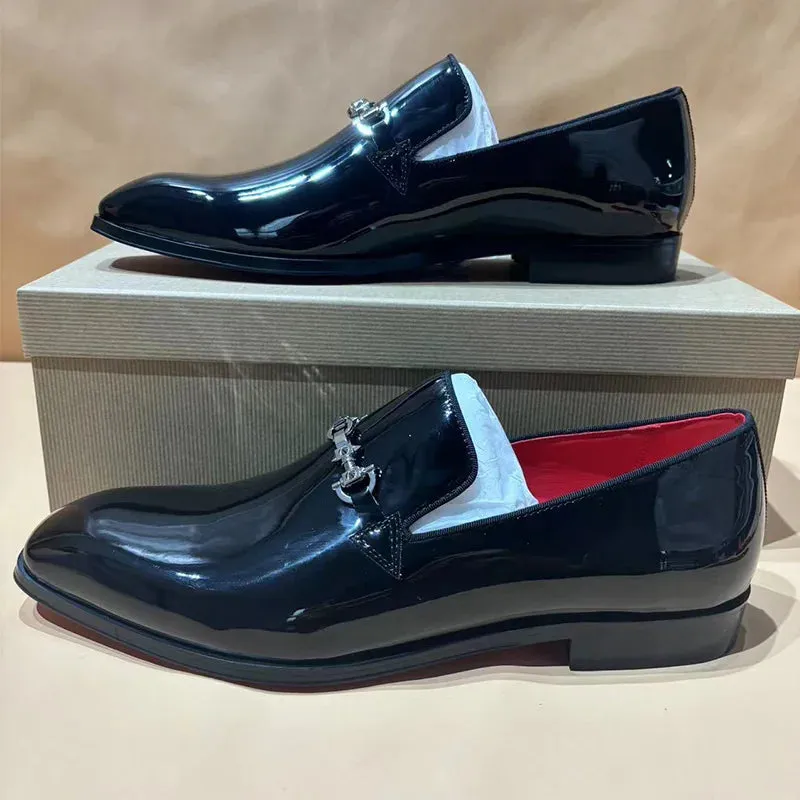 Chain Metal Clip Black Leather Loafers