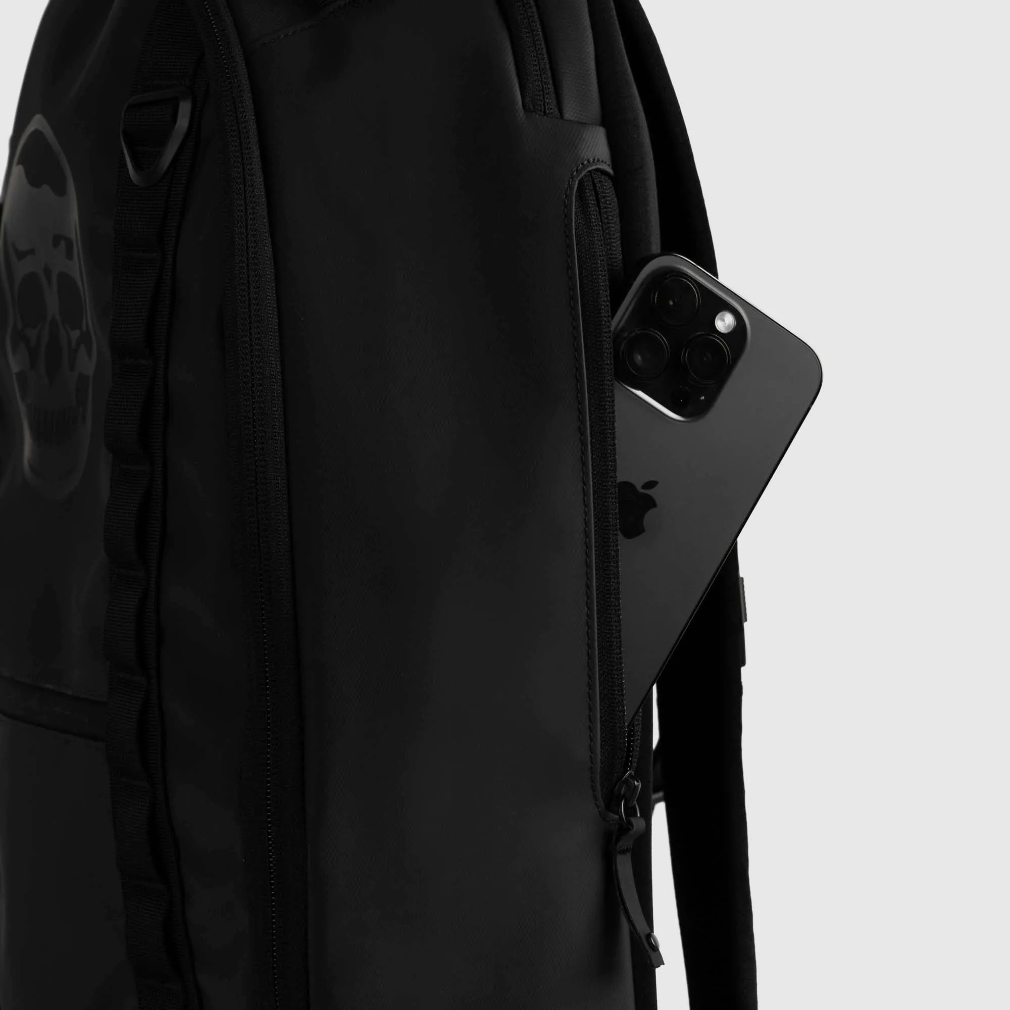 Gymreapers 21L Gravestone™ Backpack - Onyx