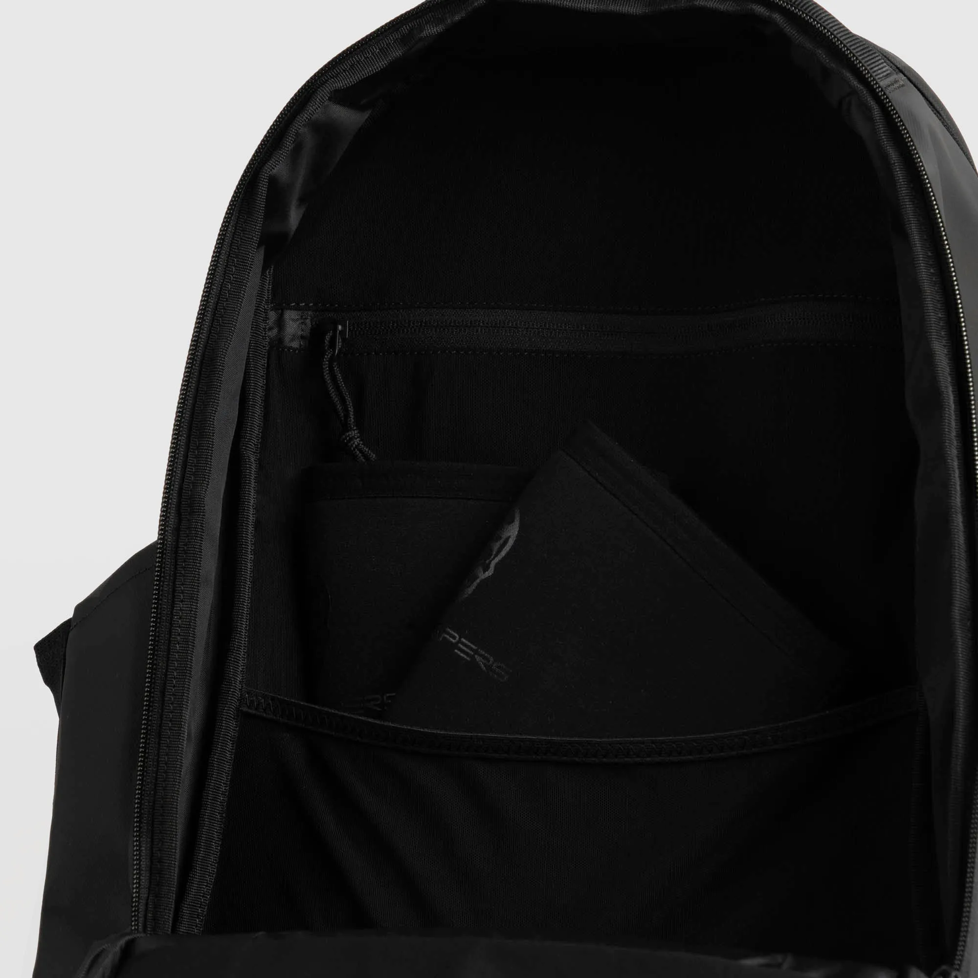 Gymreapers 21L Gravestone™ Backpack - Onyx