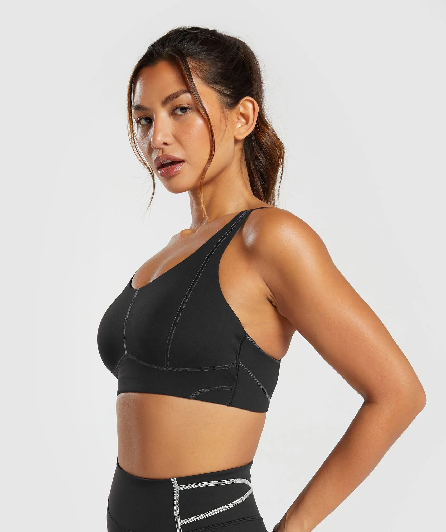 Gymshark Stitch Feature Sports Bra - Black