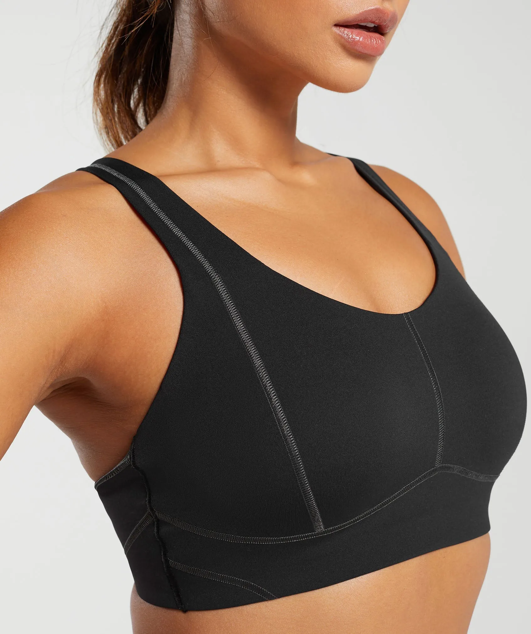 Gymshark Stitch Feature Sports Bra - Black