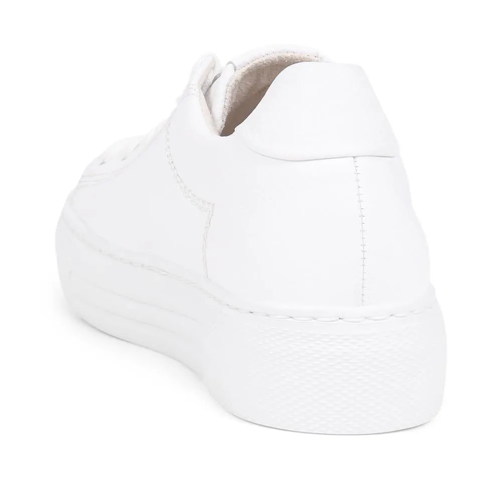 Leather Chunky Trainers  - GAB39514 / 325 071