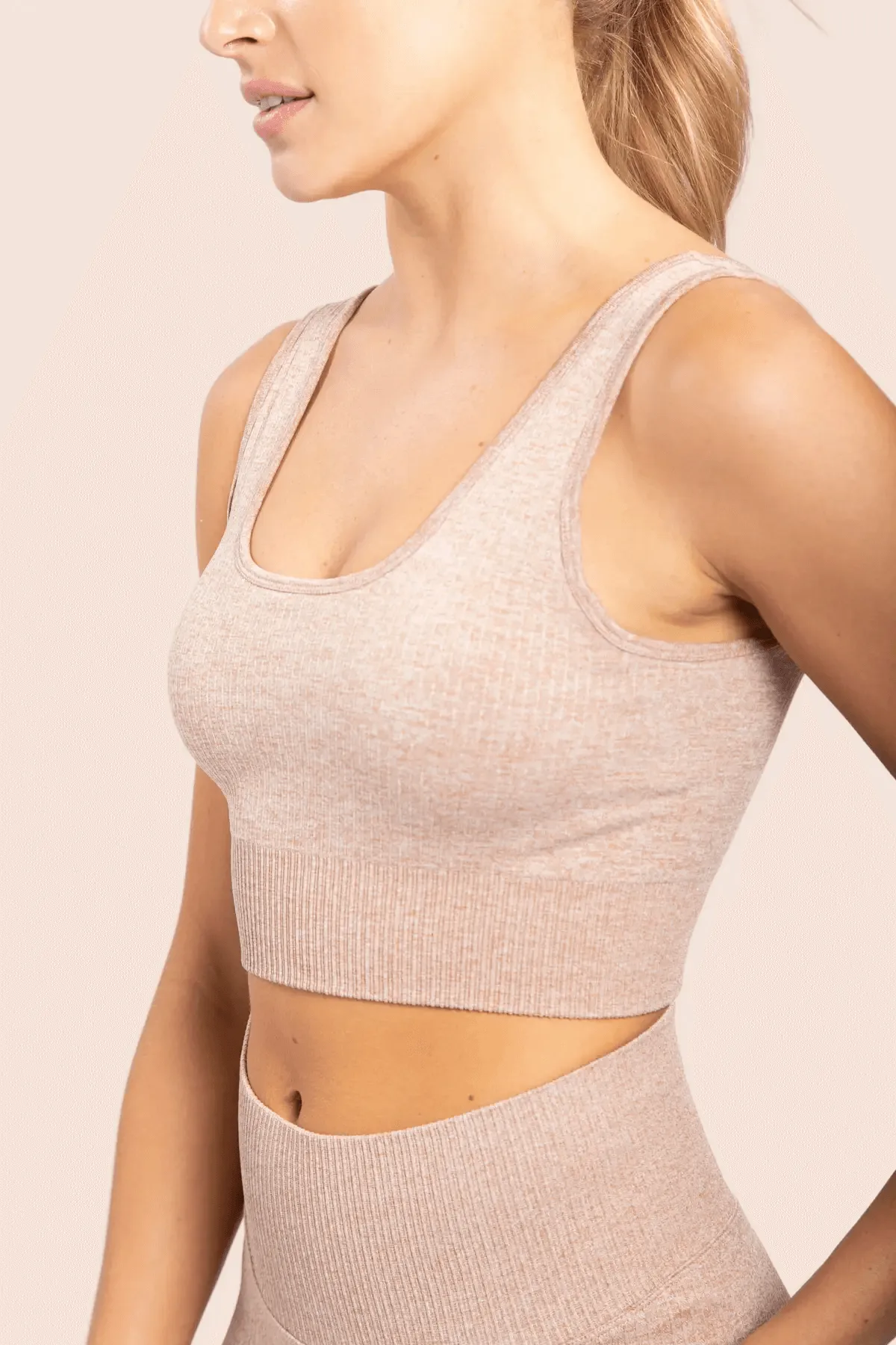 Mono B Seamless Hybrid Ribbed Sports Bra - Mud