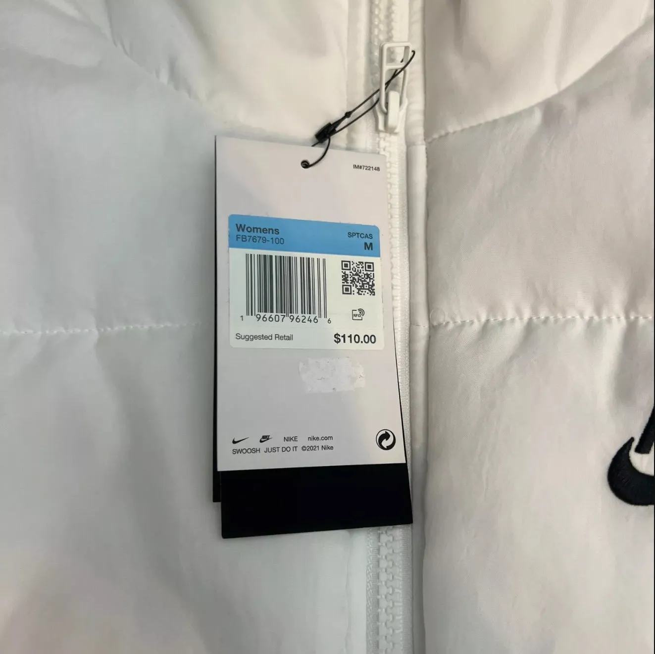 NEW! NIKE Classic Puffer Therma-Fit Oversized M Med Medium Adult Women Sleeveless White Vest Jacket