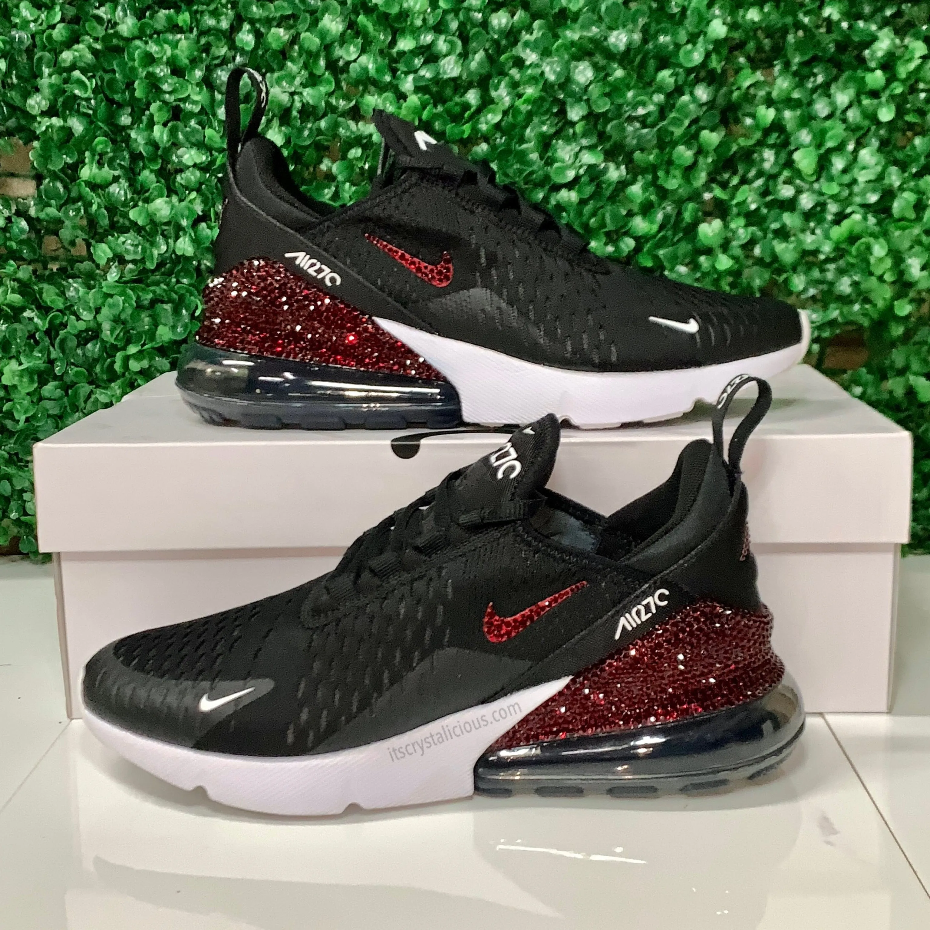 Nike Air Max 270 Black/White *