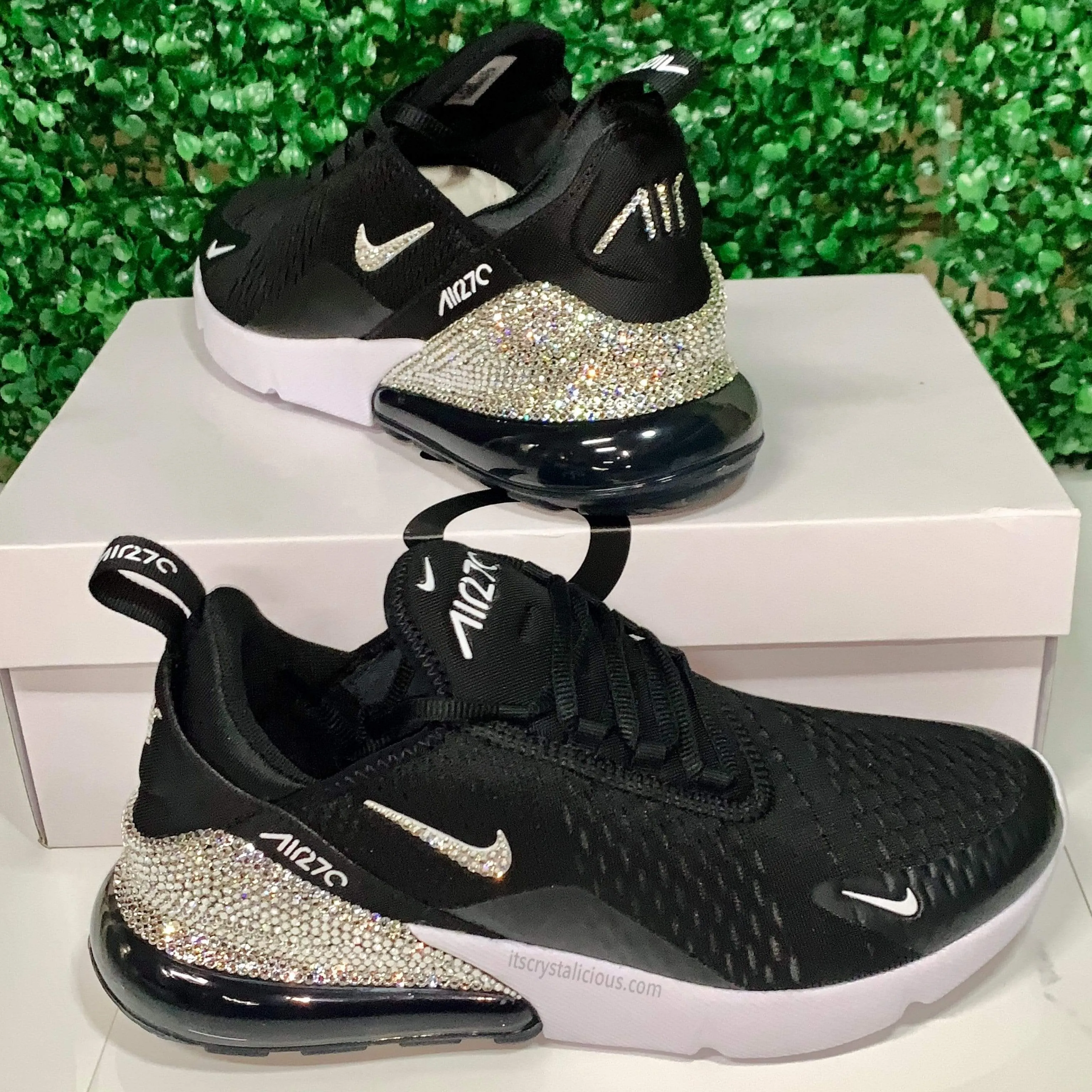 Nike Air Max 270 Black/White *