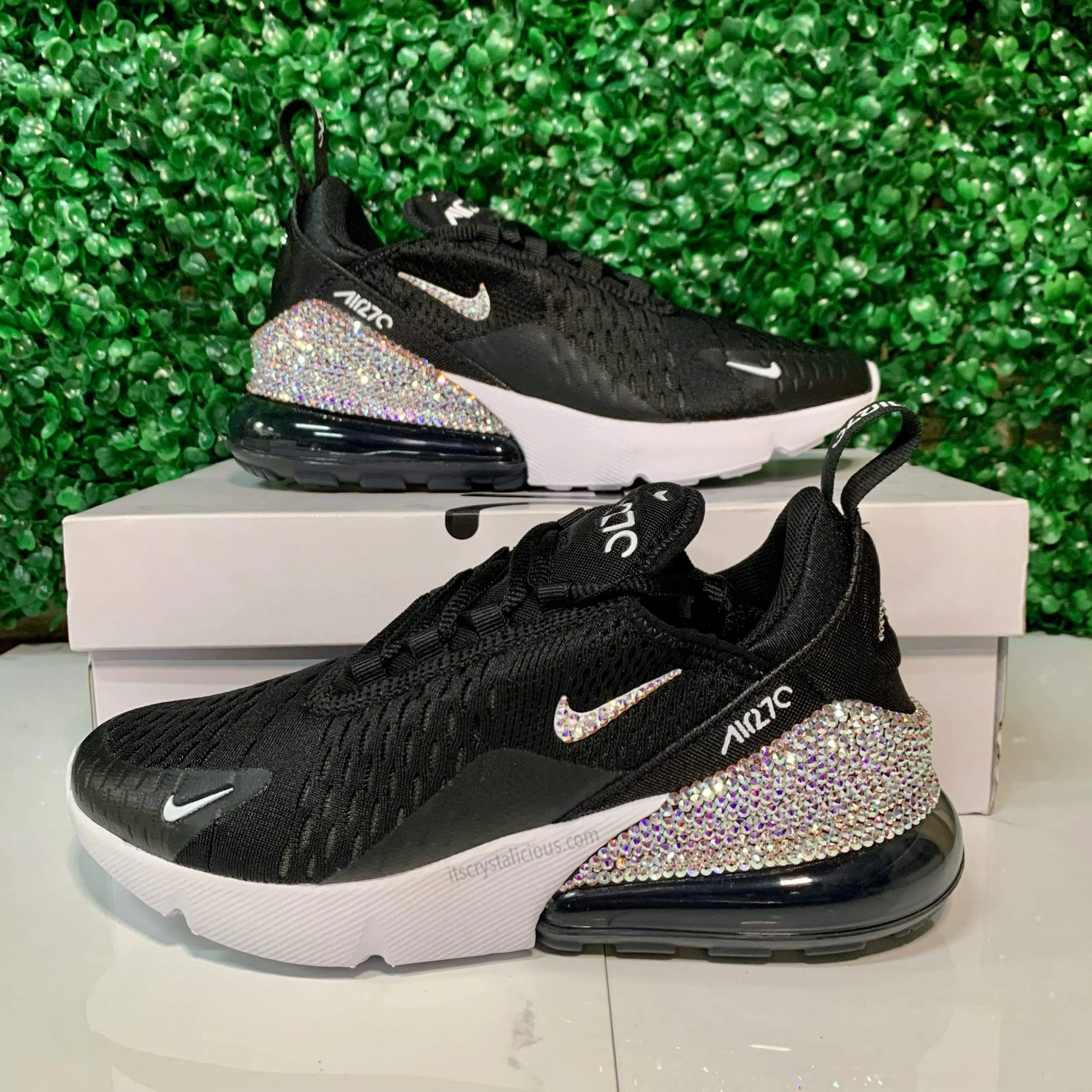 Nike Air Max 270 Black/White *