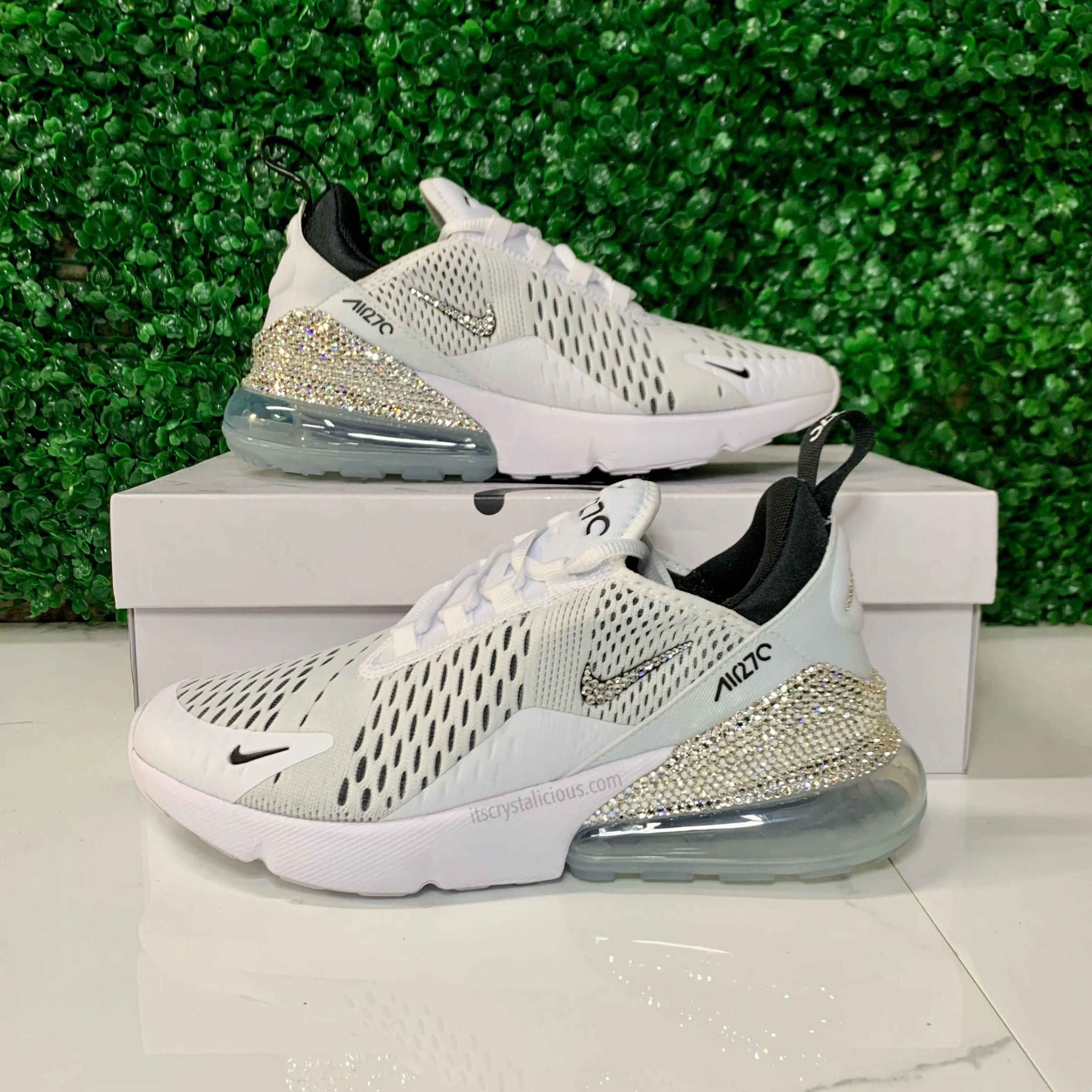 Nike Air Max 270 White/Black *