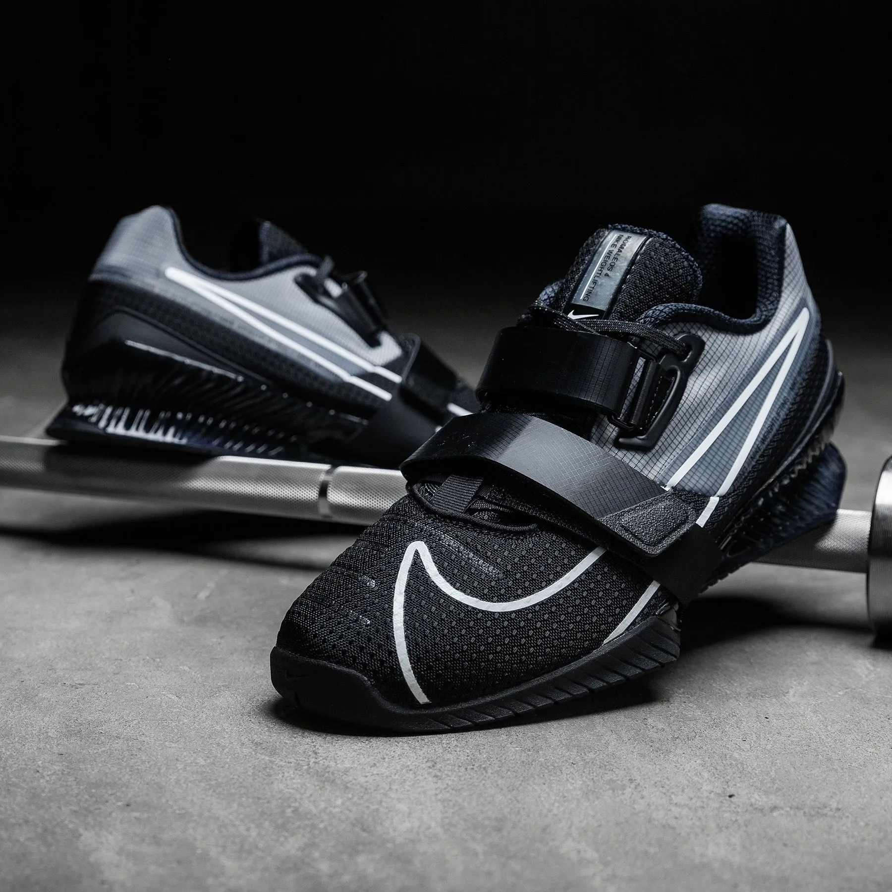 Nike - Romaleos 4 Weightlifting Shoes - BLACK/WHITE-BLACK