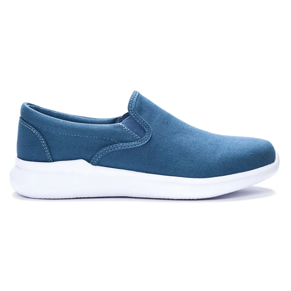 Propet Finch Blue Slip-On (Women's)