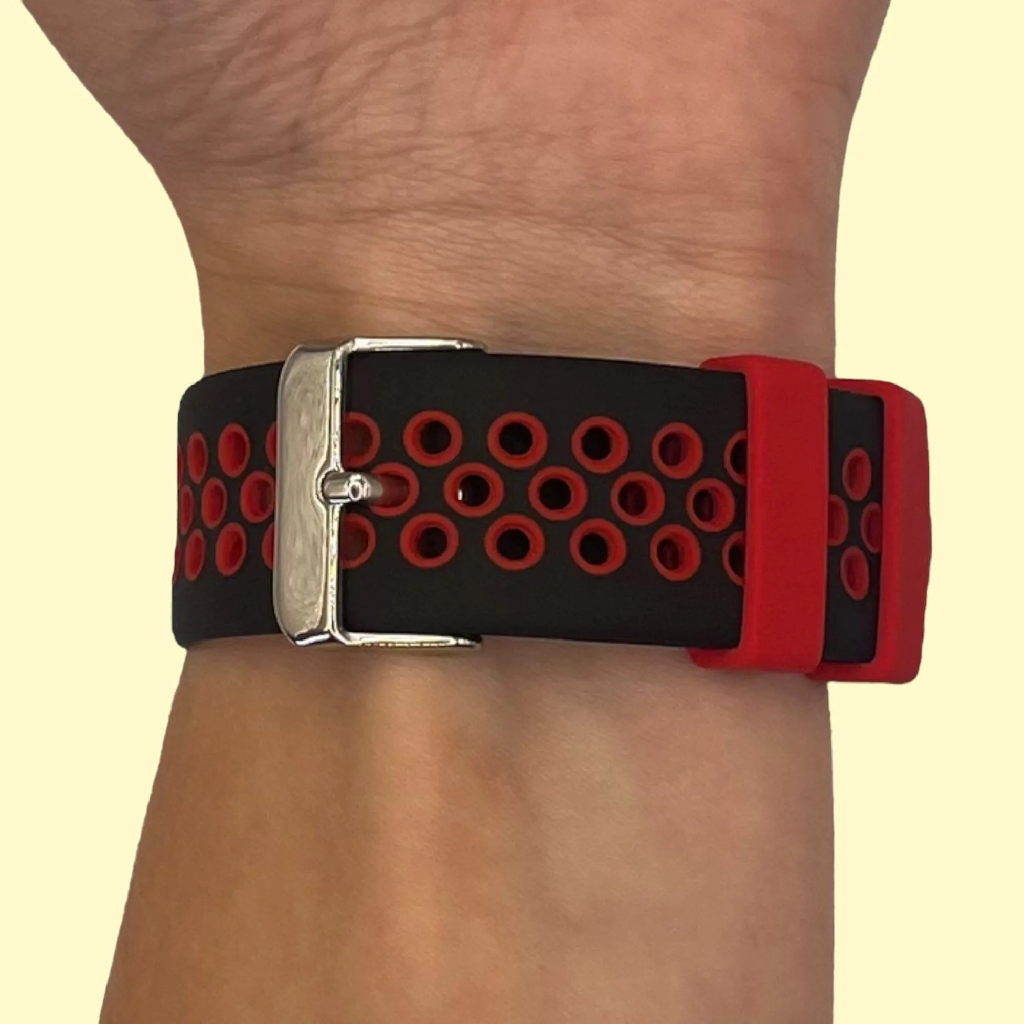 Silicone Sports Straps Compatible with the Fossil Hybrid Range