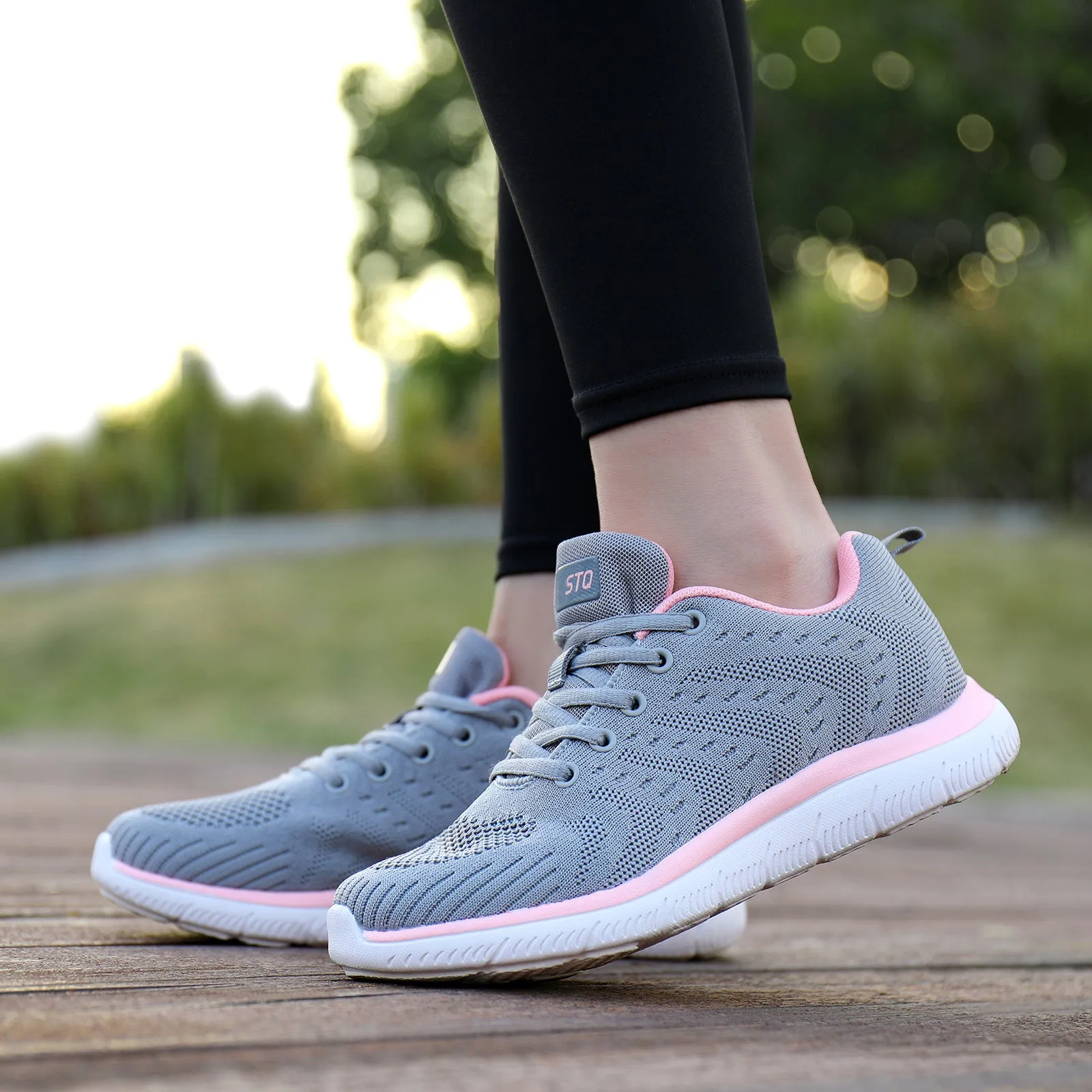 STQ Tennis Shoes Womens Lightweight Comfortable Walking Shoes Athletic Fashion Workout Gym Cross Training Sneakers